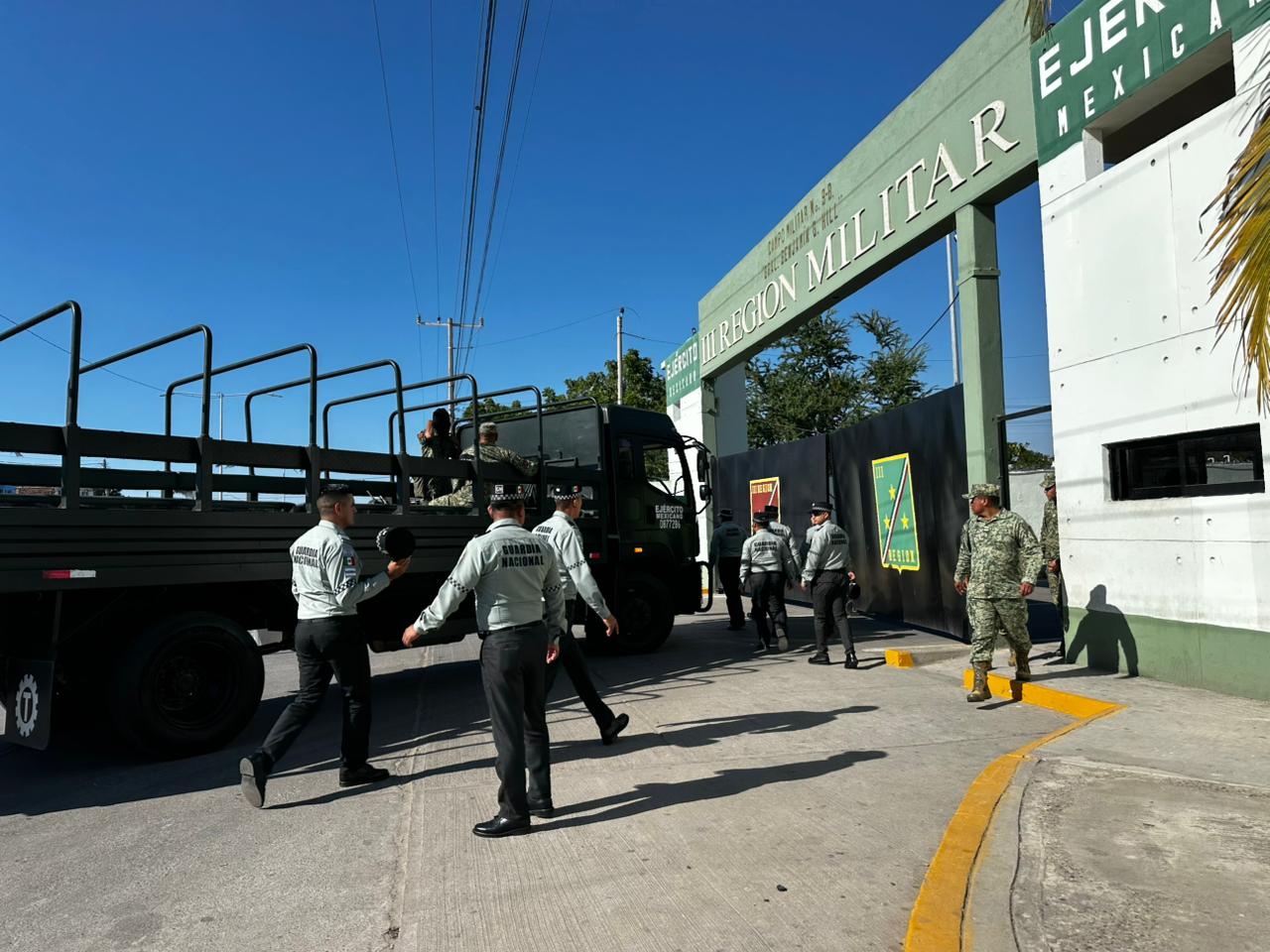 Refuerzan seguridad en la Tercera Región Militar de Mazatlán por visita de Trevilla Trejo