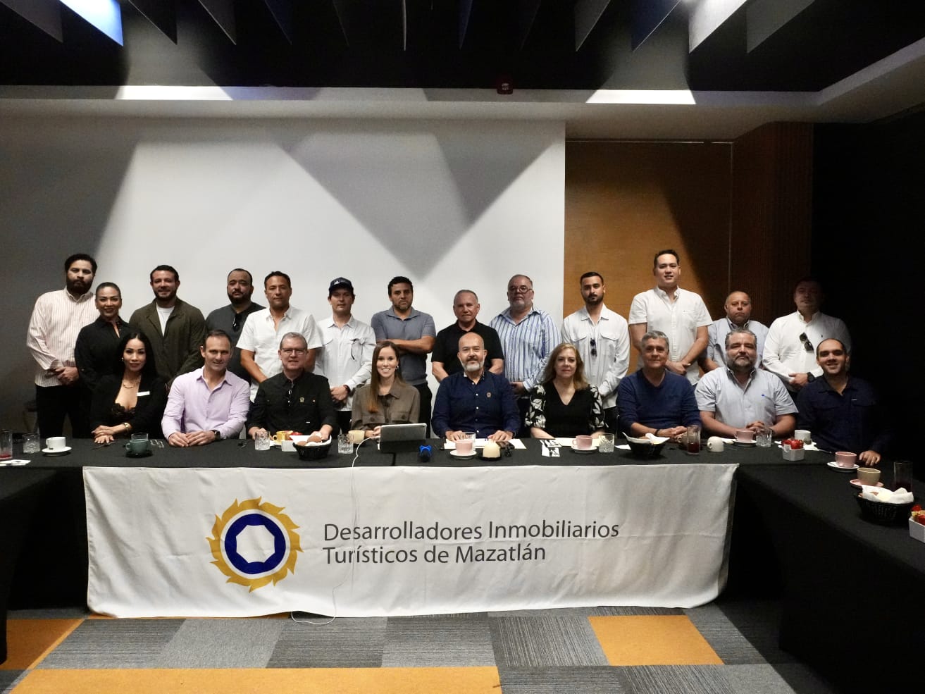 Reunión de la Sectur con la ADIM en Mazatlán, Sinaloa