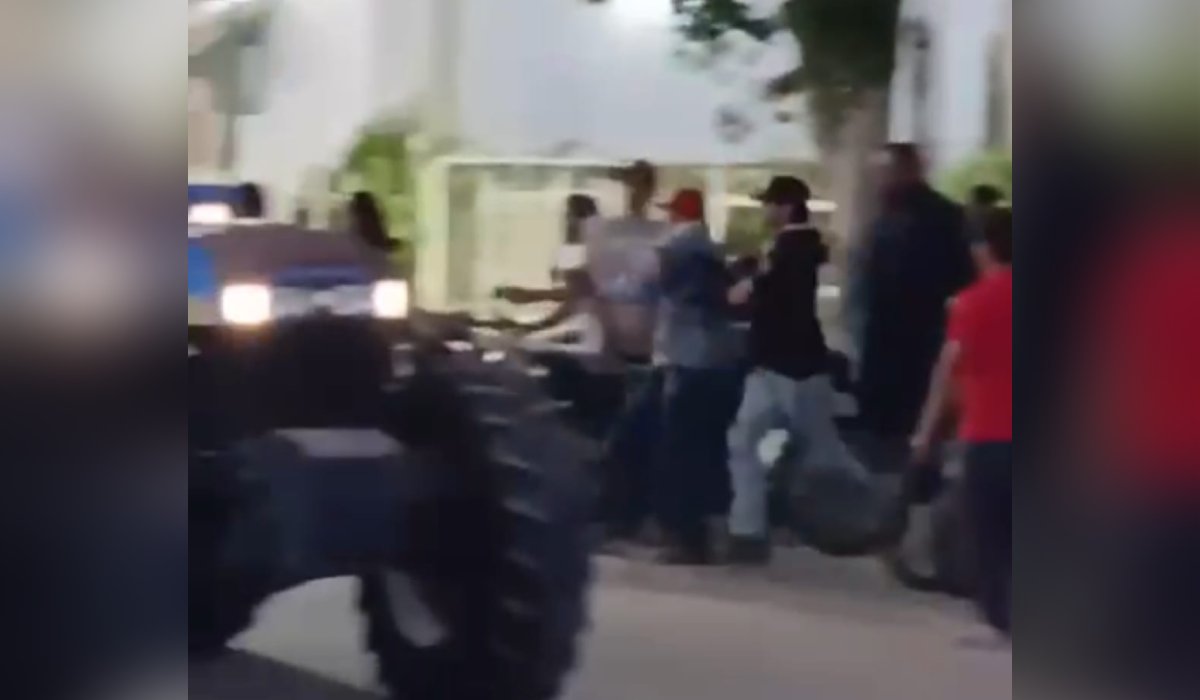 Riña entre "macheteros" en San Miguel Zapotitlán, Ahome, Sin.