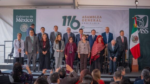 Rocha acompaña a Sheinbaum en la 116 Asamblea del IMSS e inauguración de hospital en Puebla