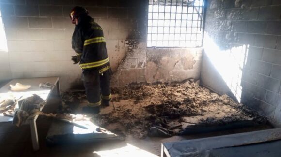 Se incendia colchón en el Centro de Internamiento de Adolescentes de Sinaloa; no hay heridos