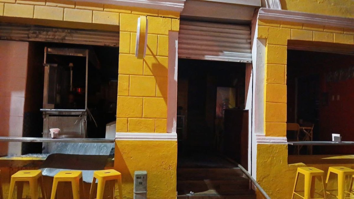 se incendia taqueria en centro de mazatlan local