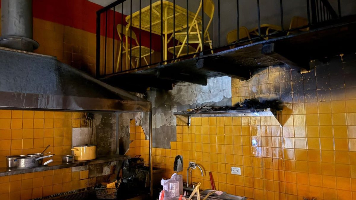 se incendia taqueria en centro de mazatlan sin