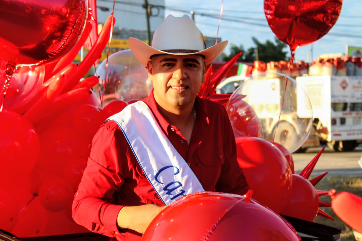 Se realiza primera manifestación de candidatos del Carnaval de Mazatlán 2026