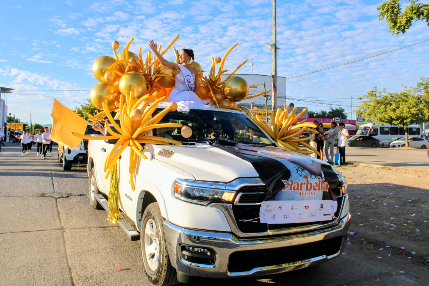 Se realiza primera manifestación de candidatos del Carnaval de Mazatlán 2026