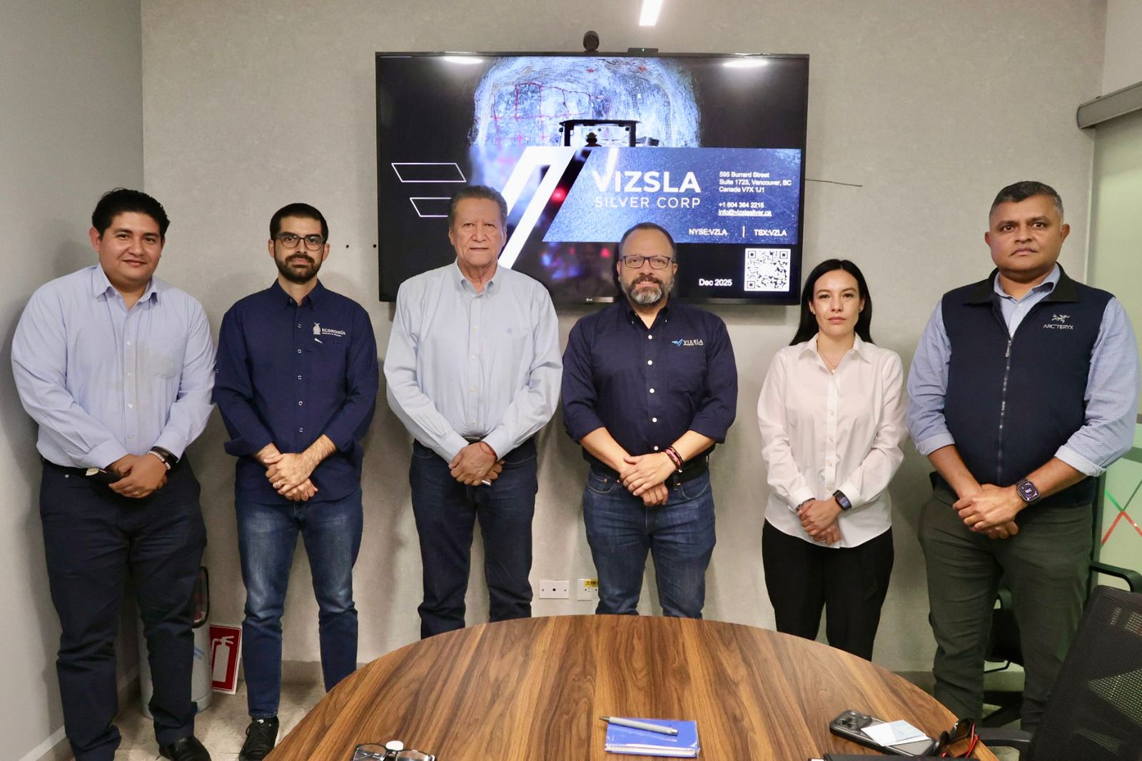 Secretario de Economía de Sinaloa se reúne con directivos de minera canadiense Vizsla Silver, en Mazatlán