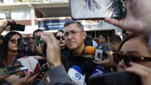 secretario de seguridad publica de sinaloa oscar renteria schazarino