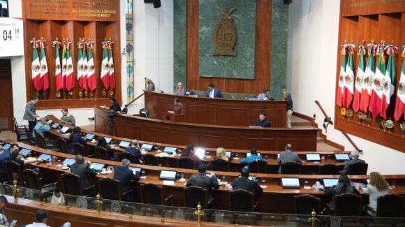 Congreso de Sinaloa da lectura a las 20 iniciativas de Leyes de Ingresos de los municipios