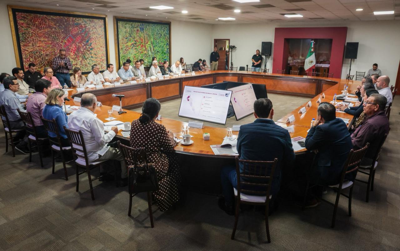 Sesión del Consejo Estatal de Vivienda en Sinaloa