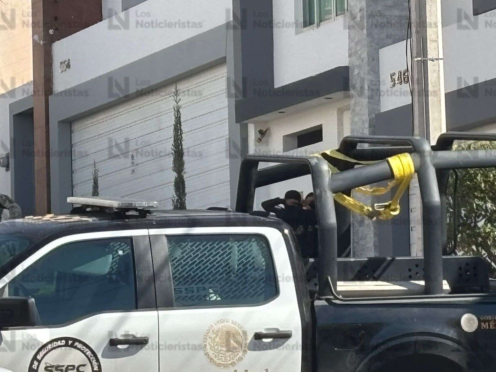 Elementos de la SSPC, Ejercito y FGR en aseguramiento de domicilio