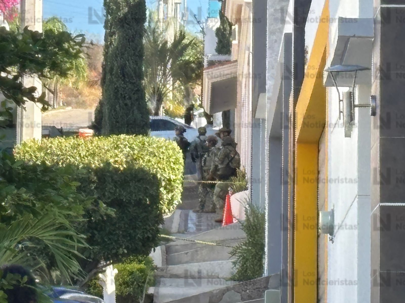 Elementos de la SSPC, Ejercito y FGR en aseguramiento de domicilio