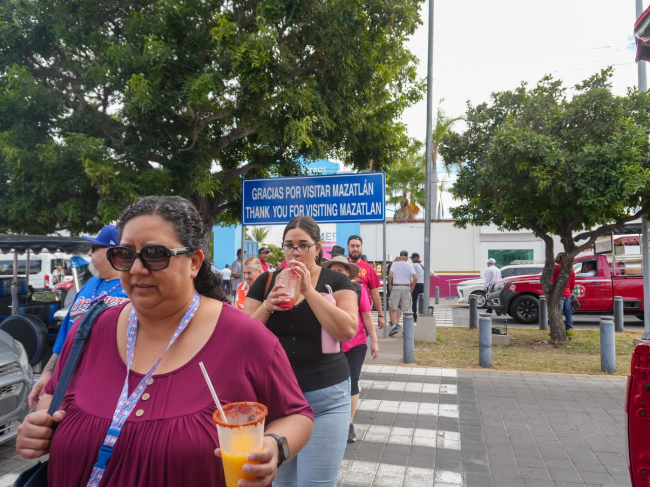 Turistas arriban a Mazatlán, Sinaloa