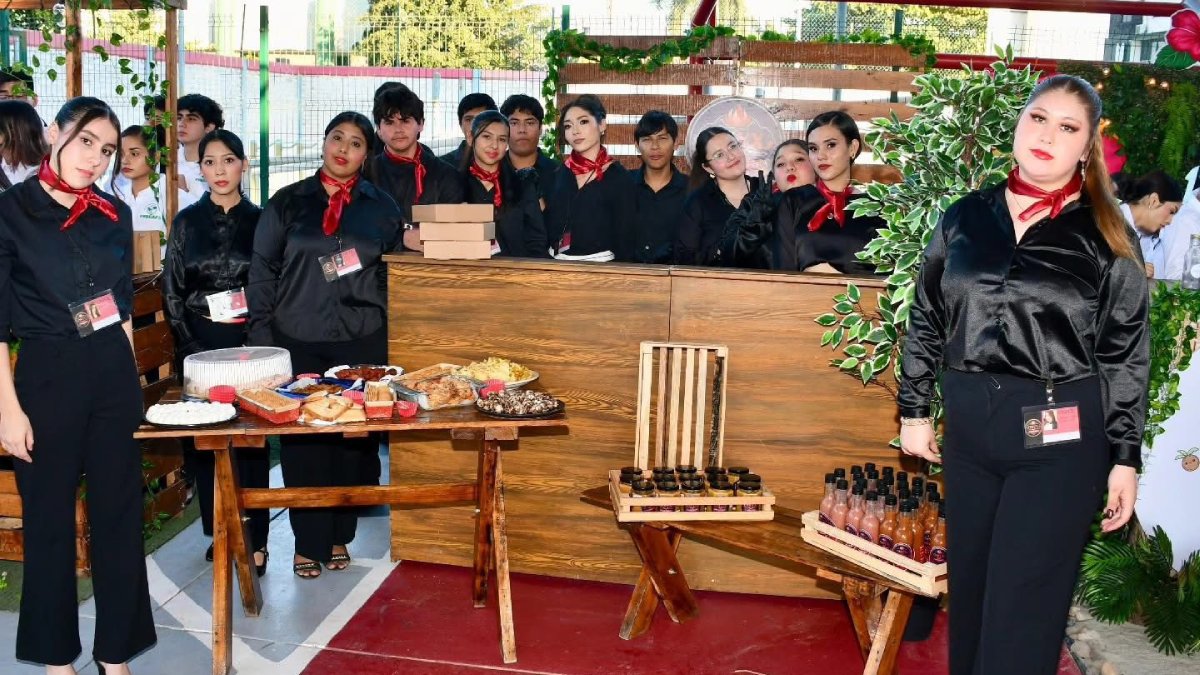 uas con ferias del emprendimiento 2025 en mazatlan postres