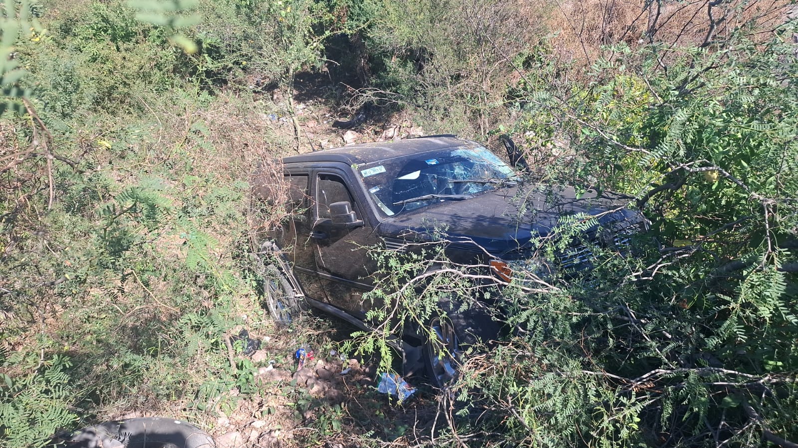 Jeep Liberty accidentada