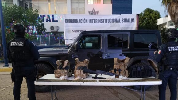¡Había una Rubicon! Detienen a 5 sujetos con armas, cartuchos y autos en operativos en Altata, Navolato