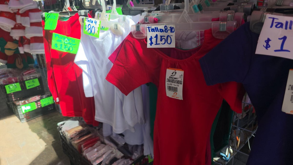 vendedores ambulantes de culiacan sinaloa listos para la venta navideña
