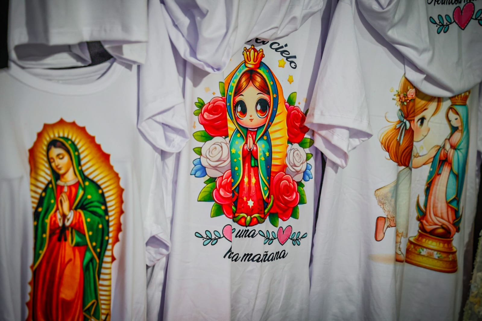 Camisetas con la imagen de la Virgen de Guadalupe