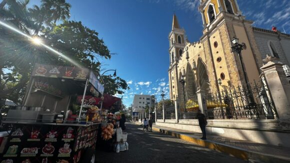 ¡Ya instalados! Verbena guadalupana en Mazatlán inicia peregrinaciones, kermés y oficios religiosos desde este jueves 11 de diciembre