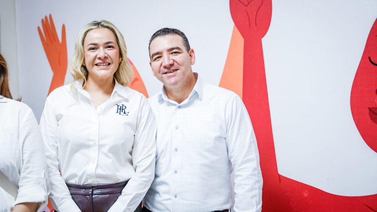 vibra medios entrega donativo a dif sinaloa luis y espoa