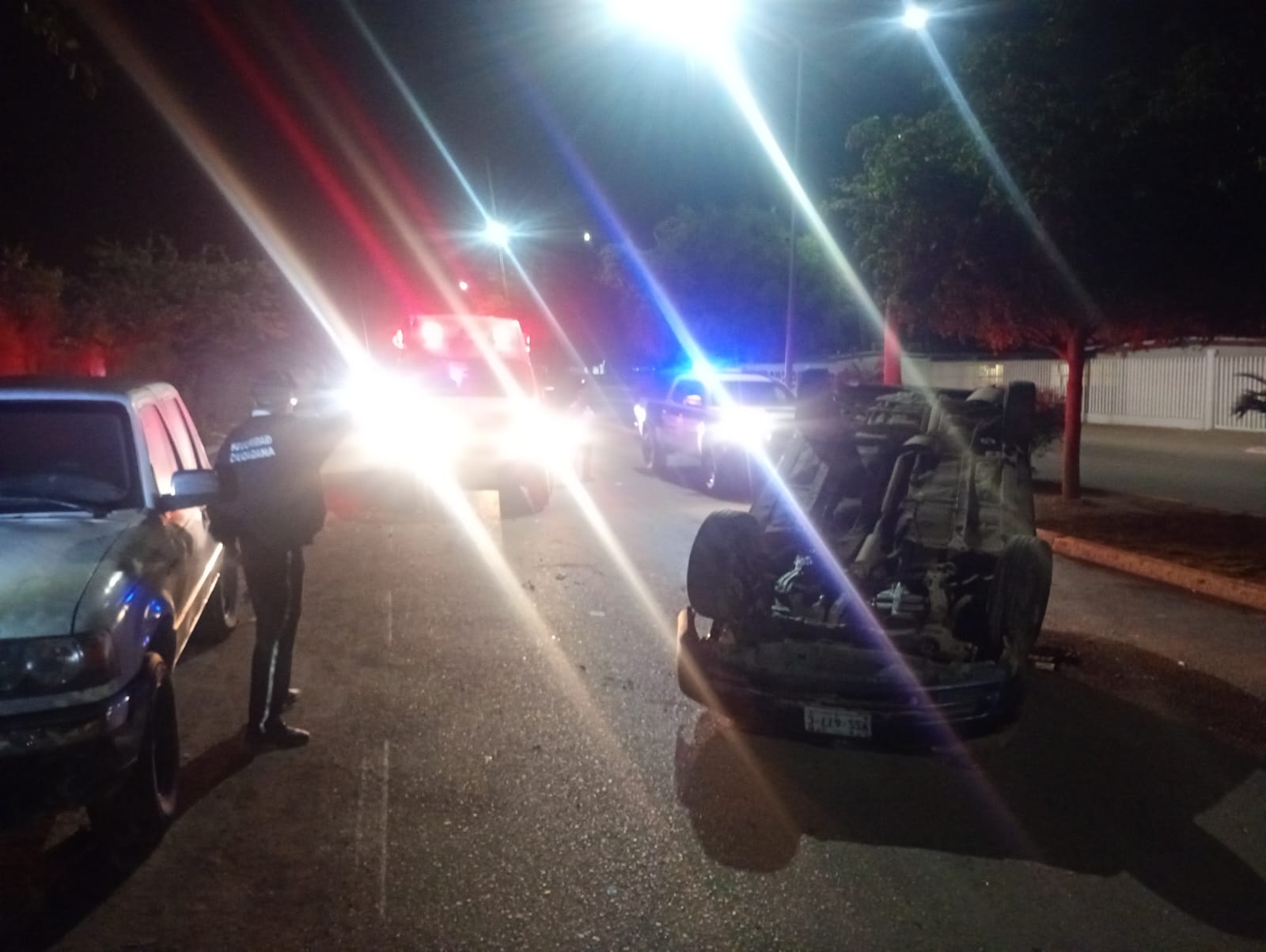 Volcadura en Guasave, Sinaloa
