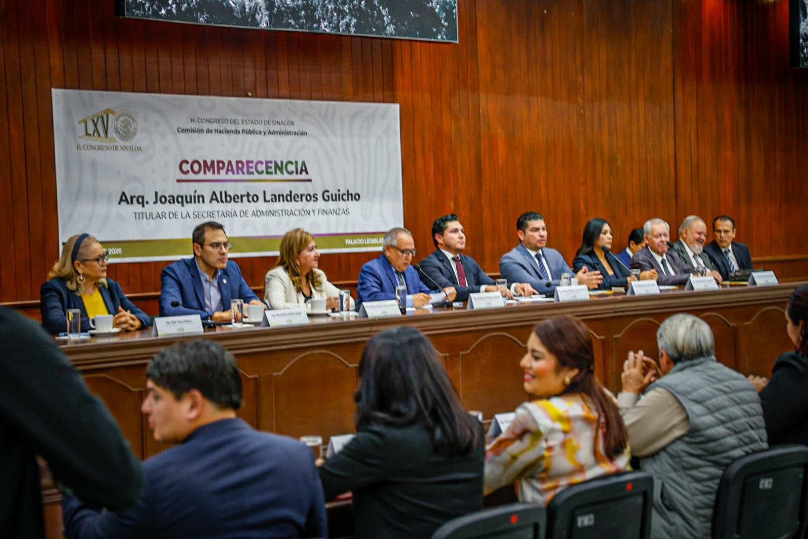 Joaquín Alberto Landeros Güicho, compareció ante integrantes de la LXV Legislatura del Congreso del Estado