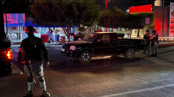 Atentado a balazos contra tripulantes de una camioneta deja dos heridos en el sector Los Ángeles en Culiacán