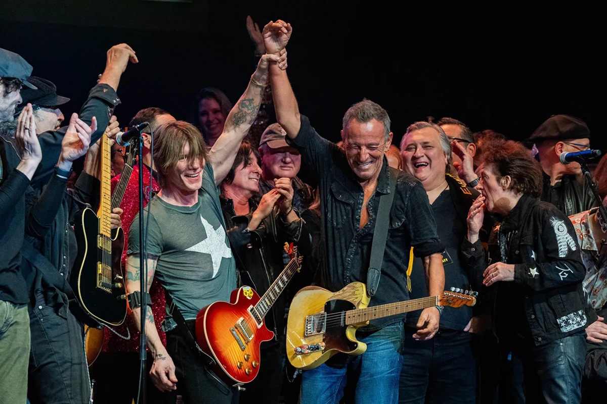 Bruce Springsteen critica al gobierno de Trump en festival