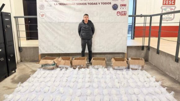 Detienen en Tijuana a joven con más de 72 kilos de metanfetaminas