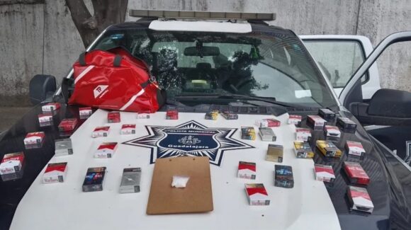 ¡Presunto ladrón detenido en Guadalajara! Llevaba 7 asaltos en tiendas de conveniencia