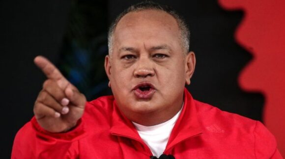 Ataque de E.U a Venezuela dejó más de 100 fallecidos, informa ministro de Venezuela