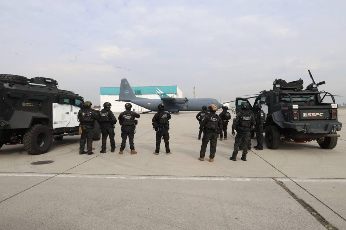 México entrega a Estados Unidos a 37 operadores de grupos criminales