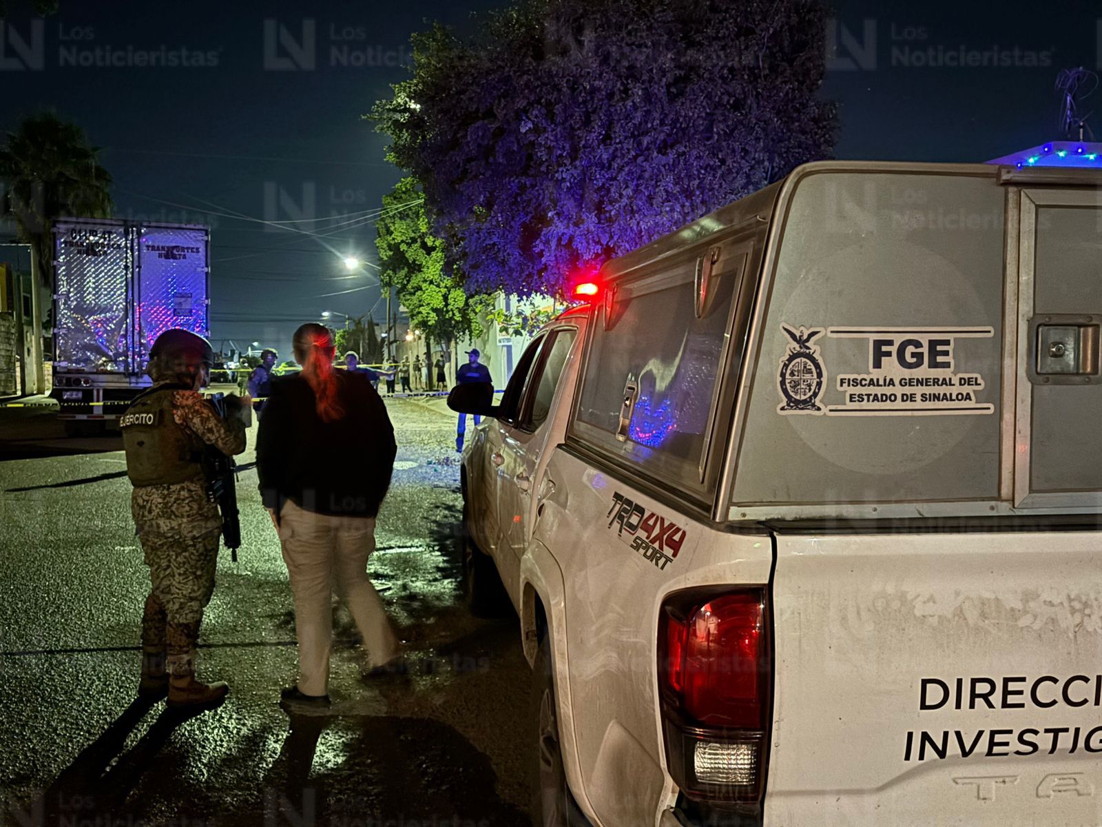 Persiguen a un joven y lo asesinan a balazos en Finisterra sector Barrancos de Culiacán