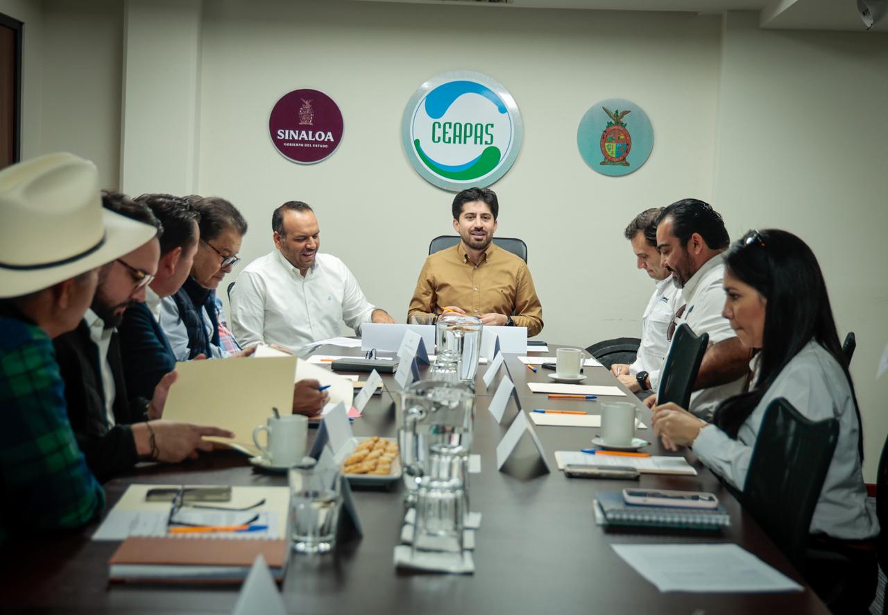 Abraham Bello Esquivel rinde protesta como titular de Ceapas en Sinaloa