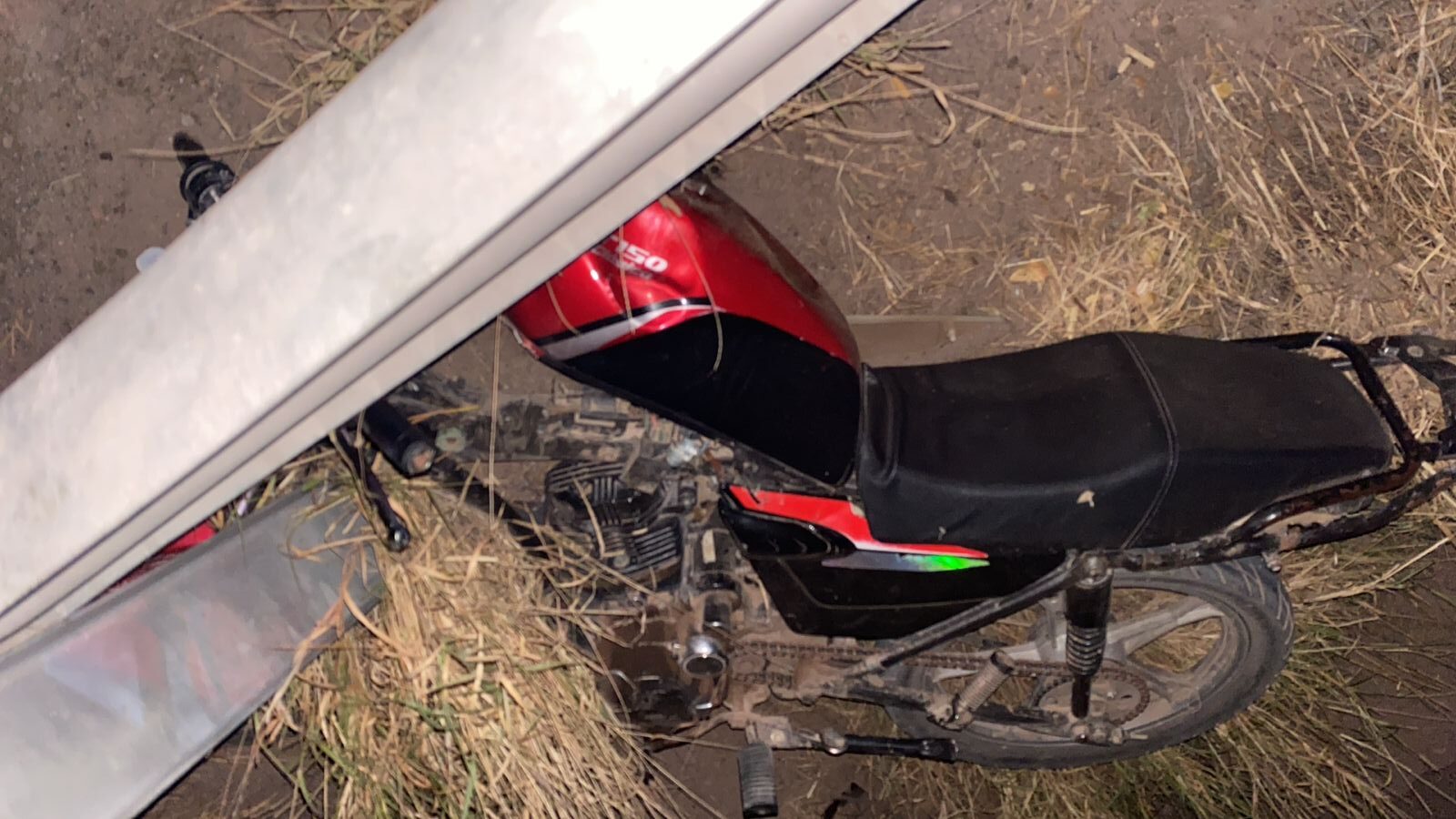 Motocicleta accidentada