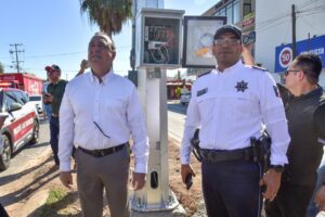 Ya está funcionando semáforo en conflictivo crucero de Pedro Anaya y Leyva en Los Mochis