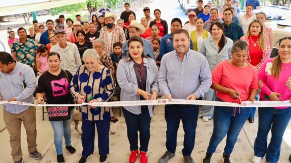Badiraguato, Sinaloa, continúa con su transformación urbana; José Paz López inaugura obra en la comunidad del Varejonal