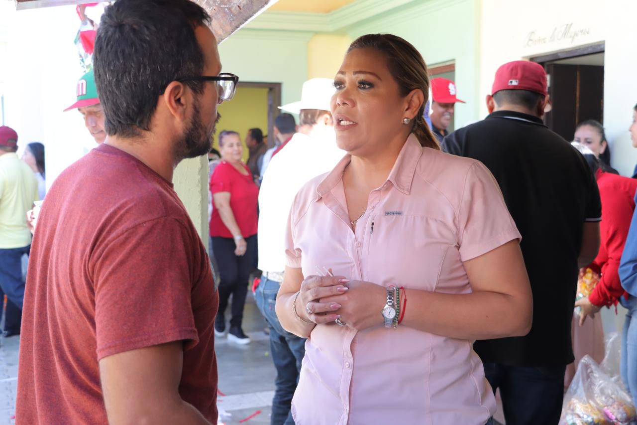 Alcaldesa de Rosario se reúne con síndicos y comisarios
