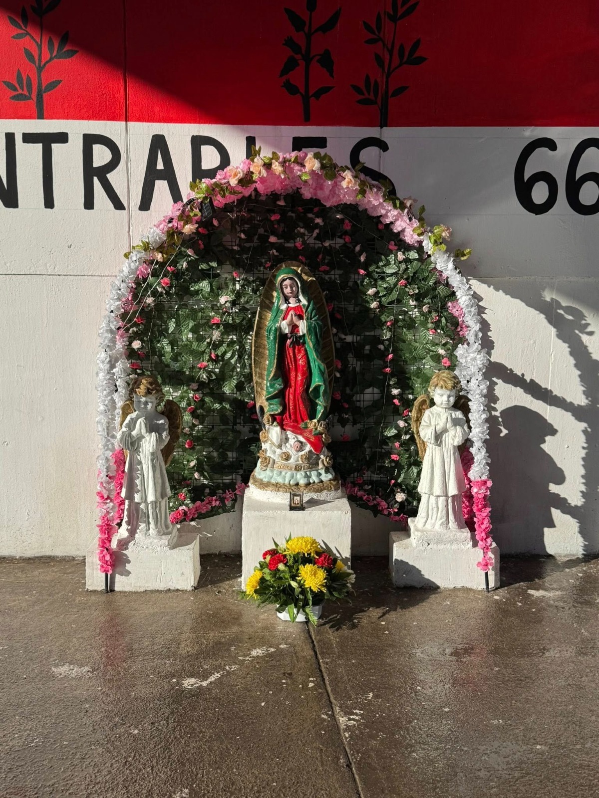 altar a la virgen de guadalupe en mazatlan