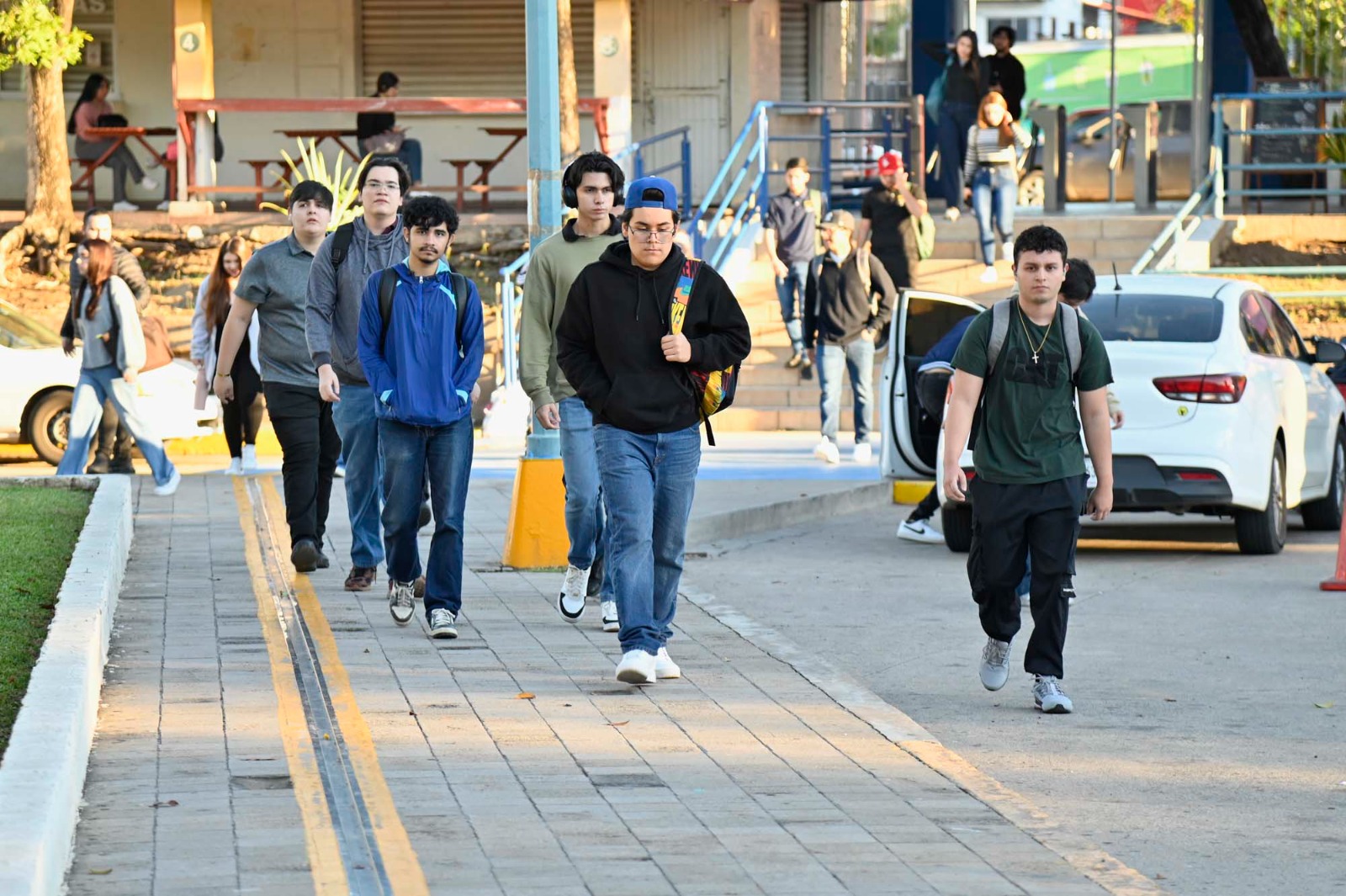 Alumnos de la UAS