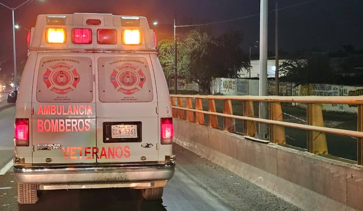 Fuerte choque en el Libramiento Colosio, en Mazatlán