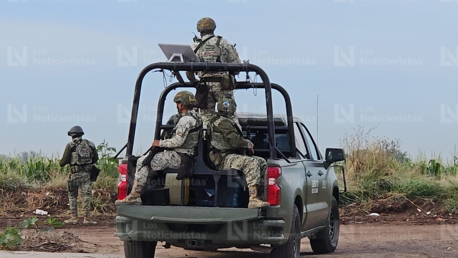 aparece un cuerpo encobijado en el fraccionamiento stanza granada