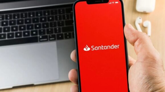 Tenía que ser en quincena… se registra caída de la app de Santander este 30 de enero