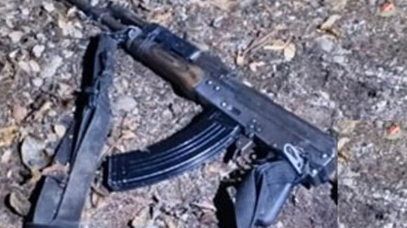 Enfrentamiento armado en San Ignacio, Sinaloa, deja un abatido y el aseguramiento de armamento