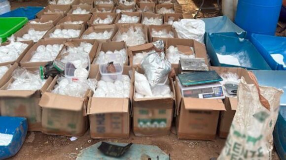 Almacenaban droga en cartones hueveros; Gobierno Federal da ‘golpe’ al narco de 47 mdp; desmantela laboratorio clandestino en Culiacán, Sinaloa