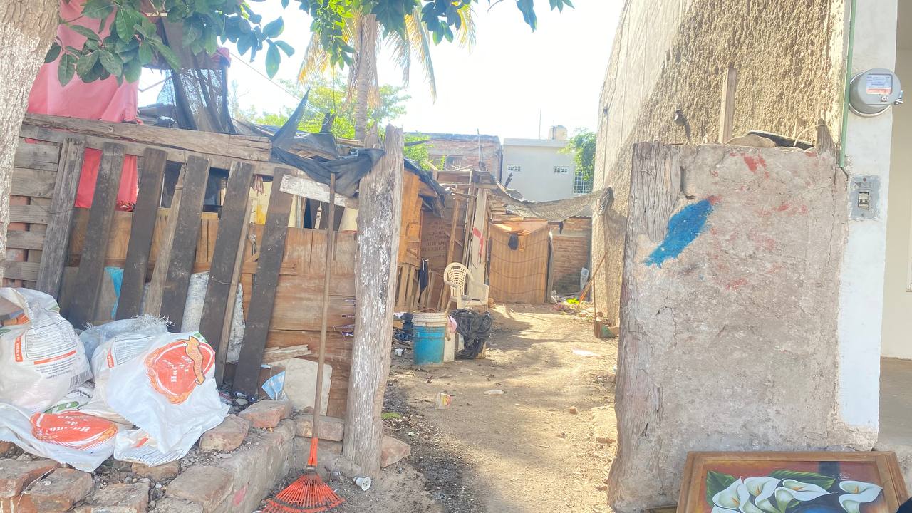 Vivienda de mujer postrada en Guasave