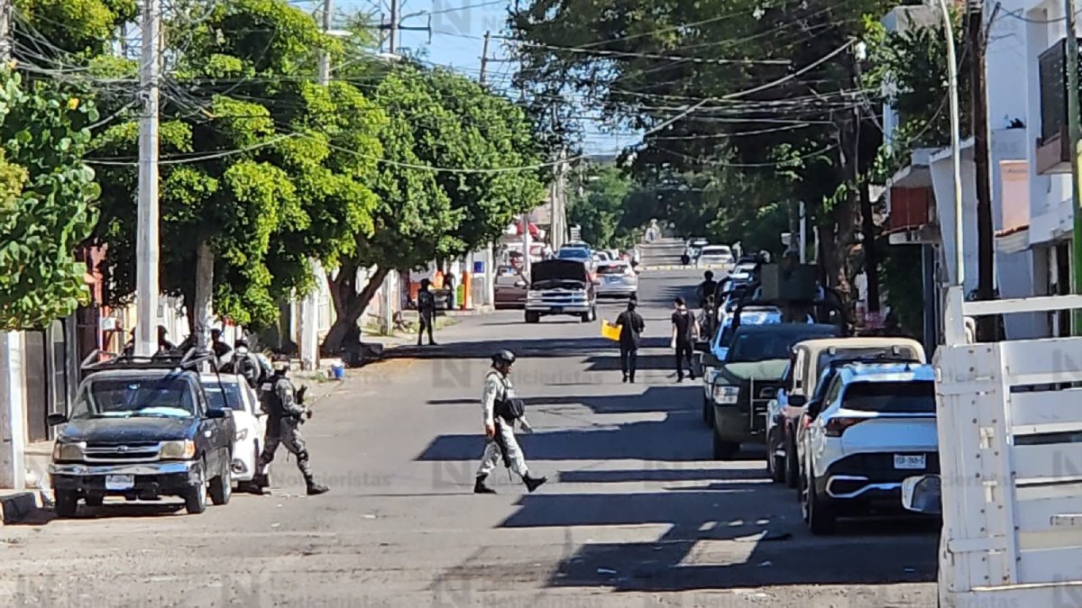 ataque a balazos en pleno centro de culiacan militar