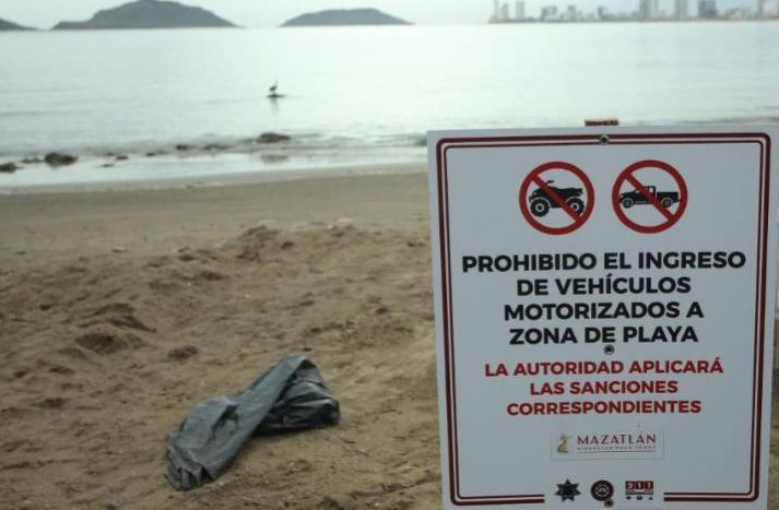 autoridades concientizan a la poblacion sobre el uso de vehiculos en playas