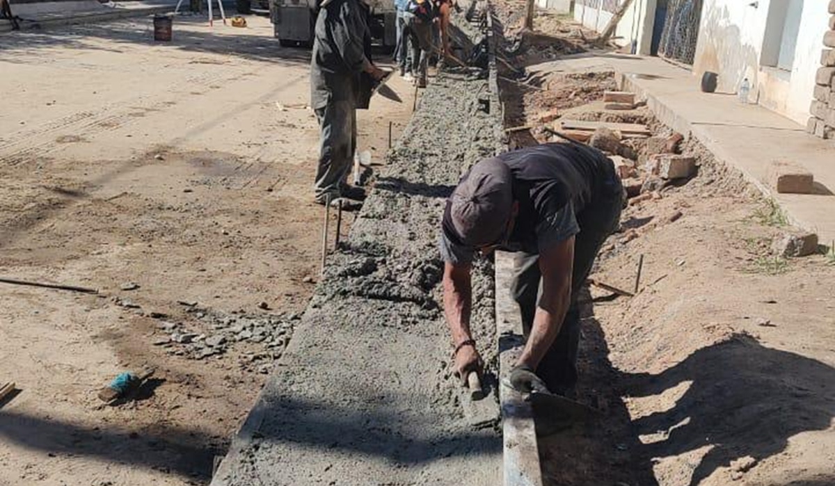 Comun continúa con el bacheo en zonas de Ahome