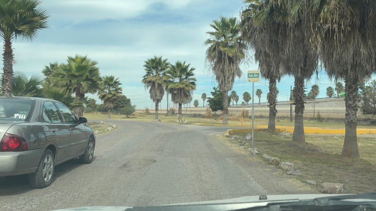 baches en estacionamiento de la uadeo los mochis sinaloa