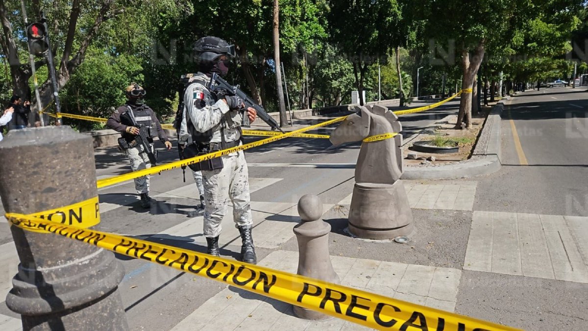 balacera en pleno centro de culiacan militares